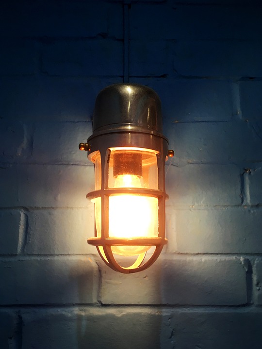 light bulb 2159357 960 720